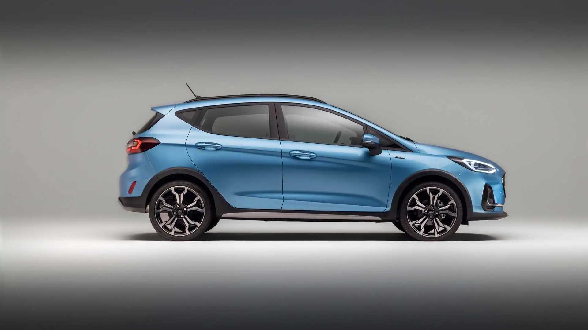 15 Best First Cars for New Drivers in 2025 (Safe, Cheap, & Stylish ...